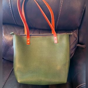 Portland leather goods avocado medium zip